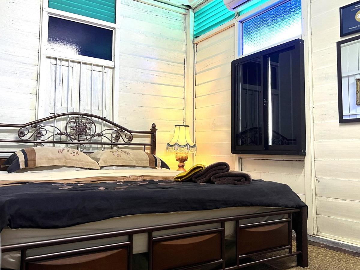 Oyo Home 90495 Homestay Kampung Kota Aur 숭가이페타니 외부 사진