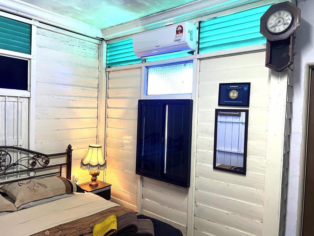Oyo Home 90495 Homestay Kampung Kota Aur 숭가이페타니 외부 사진