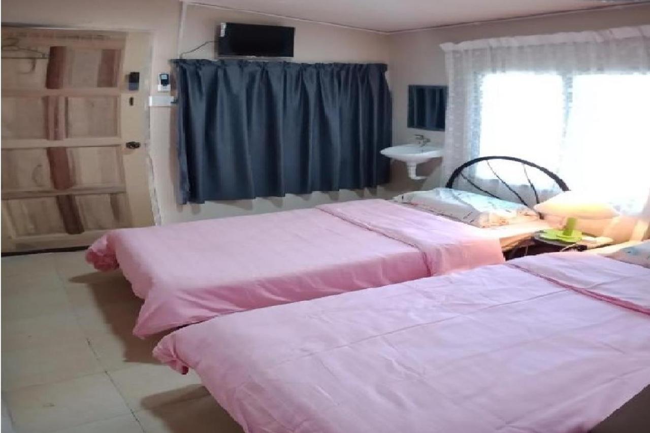 Oyo Home 90495 Homestay Kampung Kota Aur 숭가이페타니 외부 사진